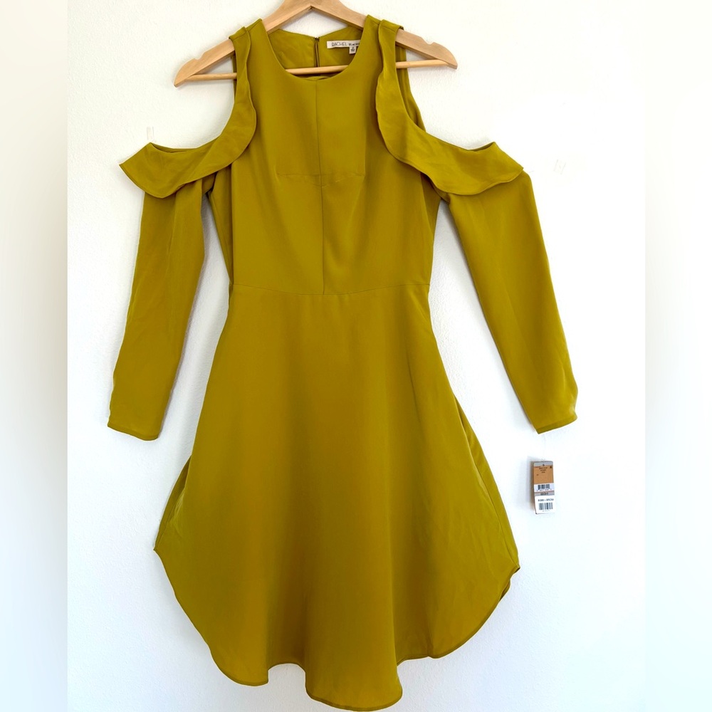 Elegant and simple (2) side pockets dress 🫒✨
